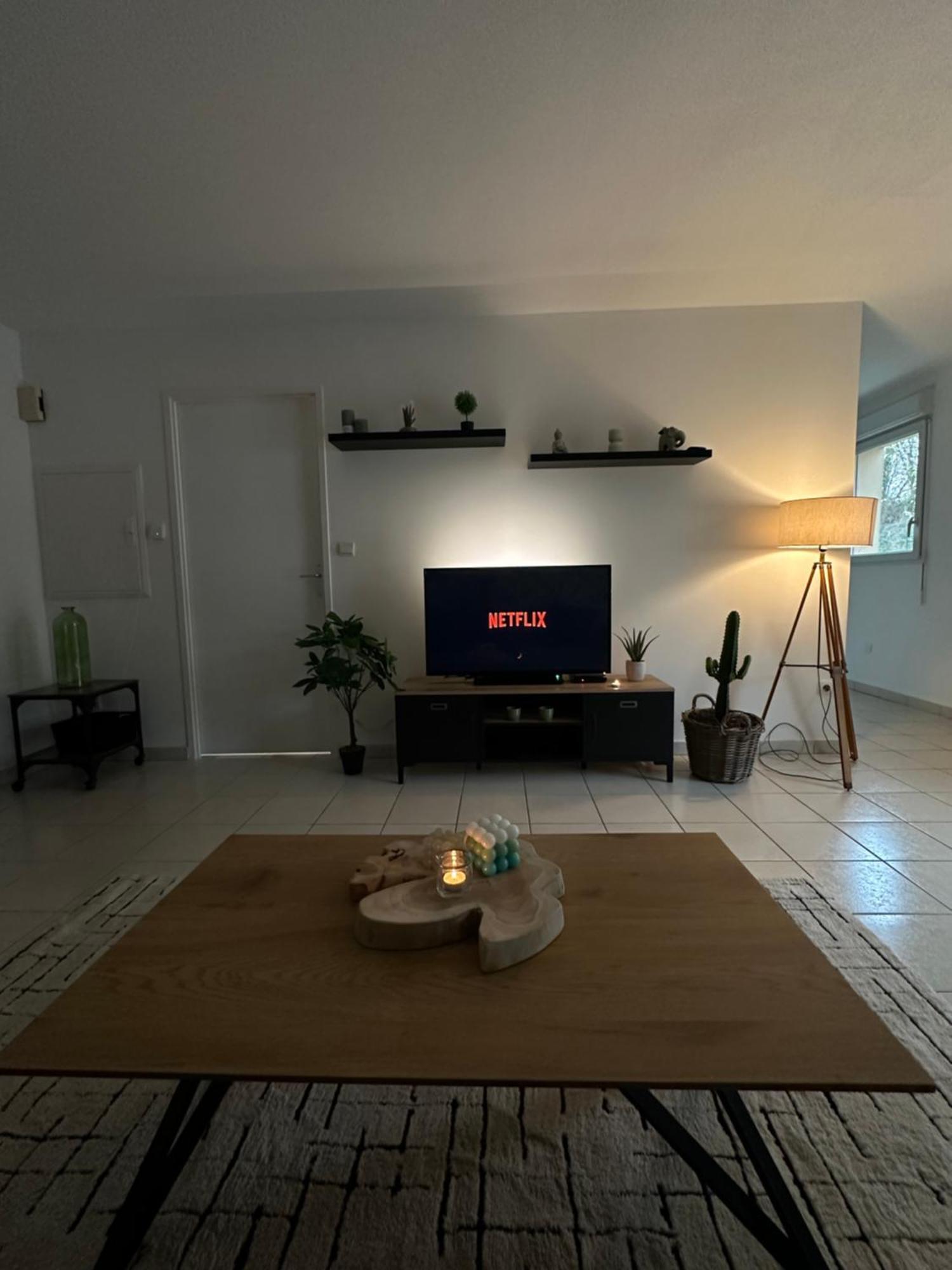 Appartement Entierement Renove Roye  Kültér fotó